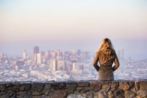 ブラック企業なんてすぐ辞めるべき理由【特に問題なしです】